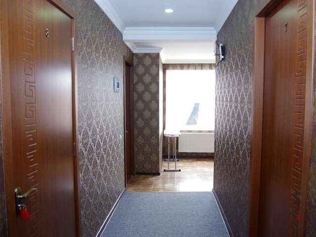Отель Hotel Shalimar Тбилиси-11